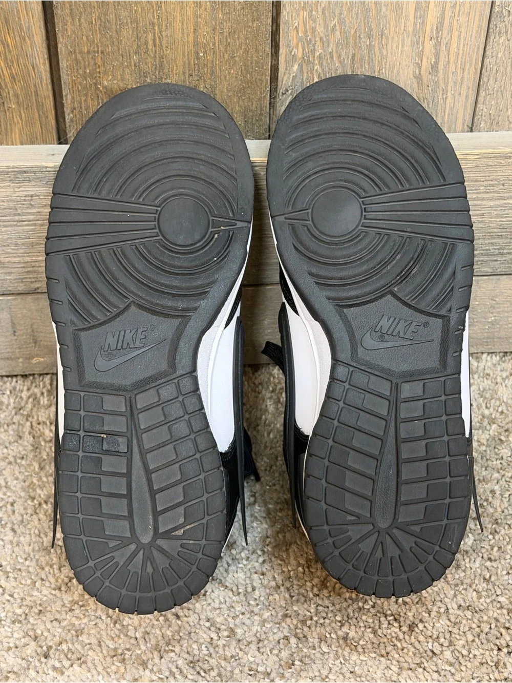 Nike Dunk Low Twist Panda Black White Leather Sneakers Size 9 DZ2794-001